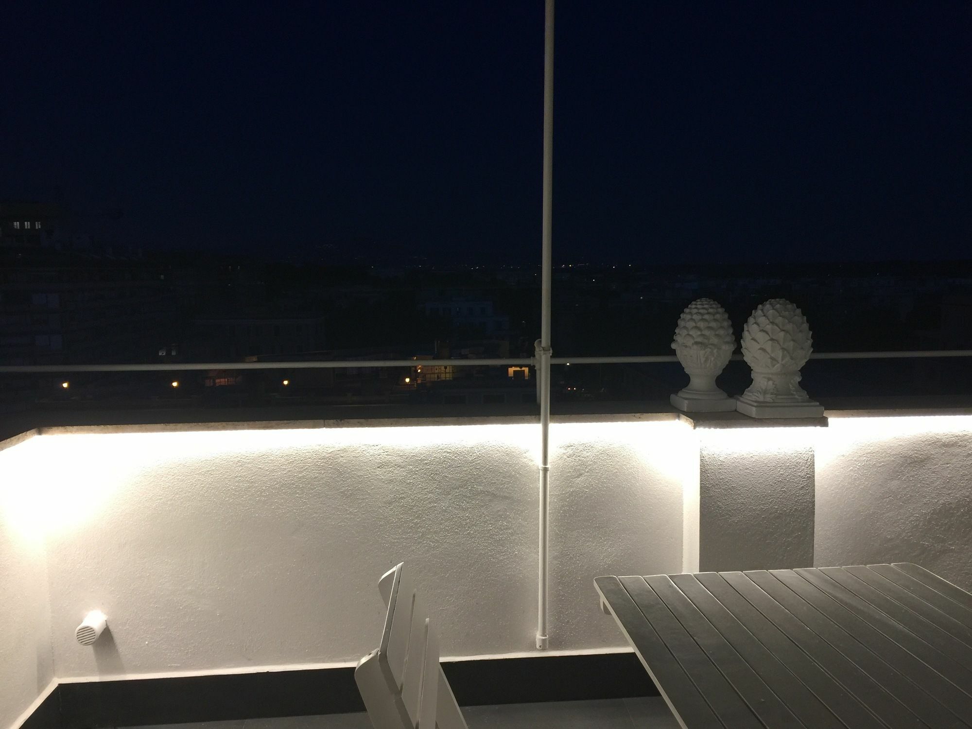 Big Tree Luxury Apartment Rome Bagian luar foto